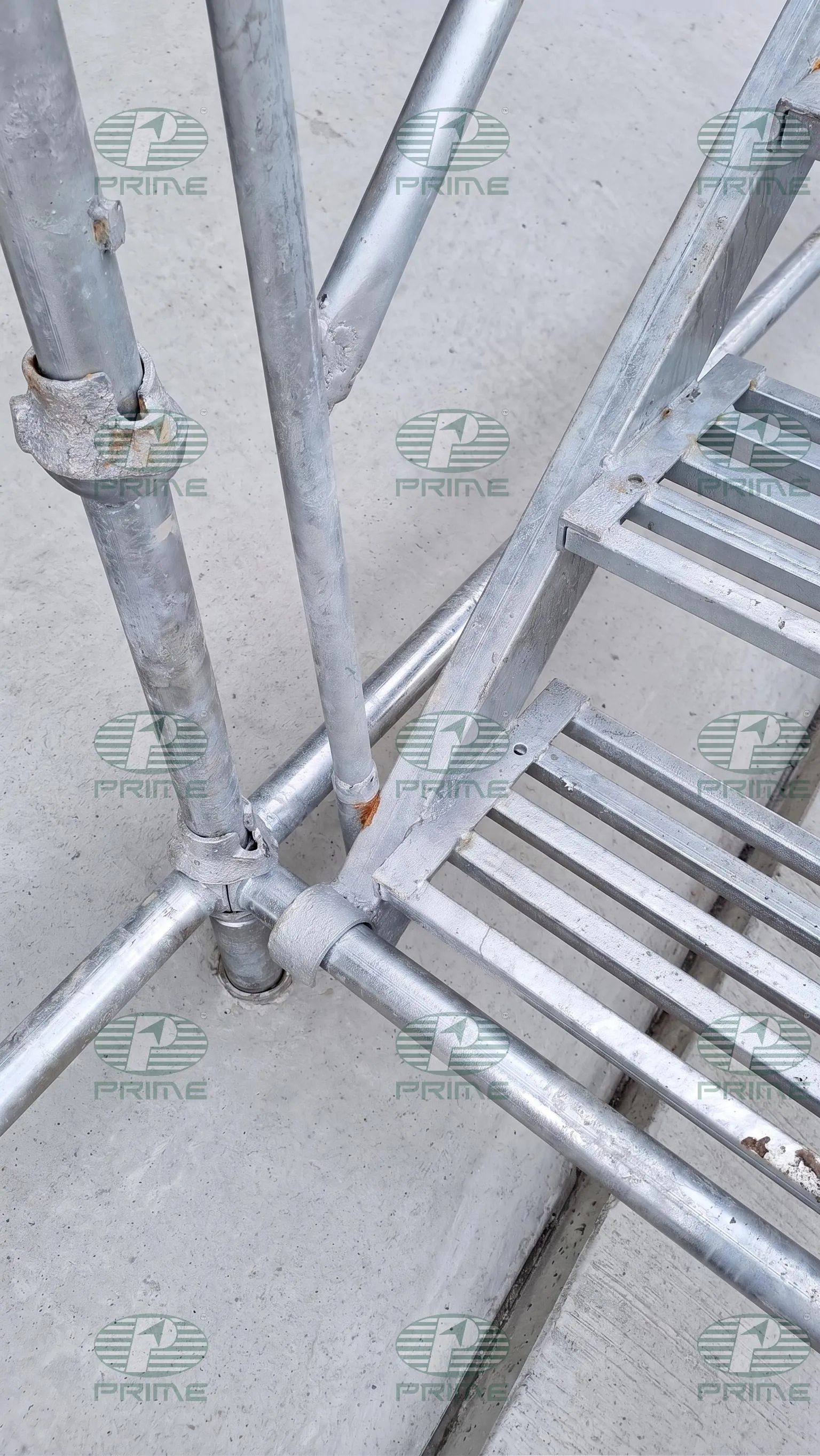 Economy Plus Staircase Tower Model